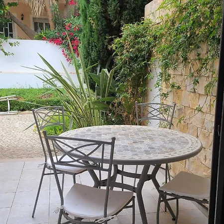 Very Nice, Modern Apartment, Apartamento