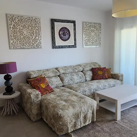 Very Nice, Modern Apartment, アパート ギーア