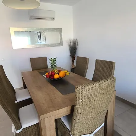 Daire Very Nice, Modern Apartment, *