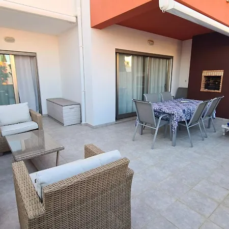 Daire Very Nice, Modern Apartment, *